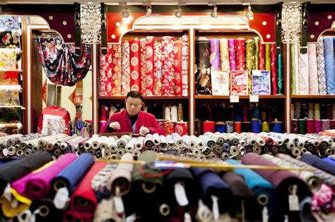 silk street market shanghai